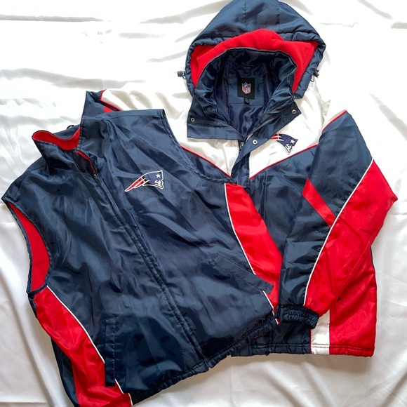 New England Patriots 3 n 1 Men’s NFL Jacket SIZE XL - Picture 1 of 16